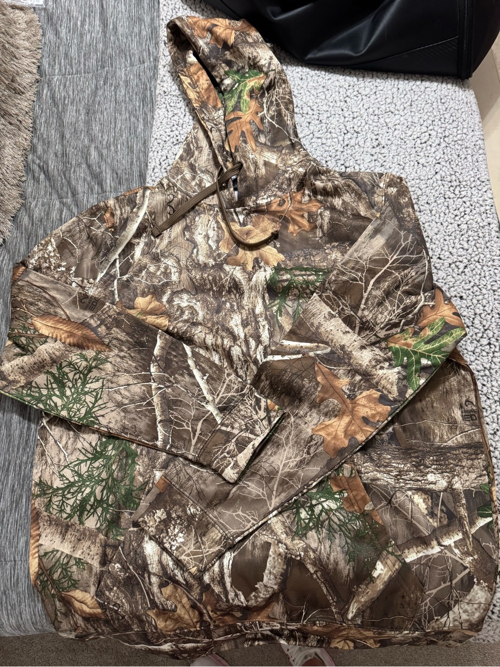 RealTree Camo Set - Picture 5 of 5